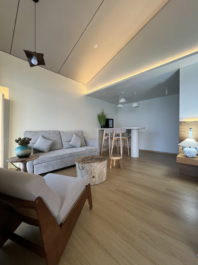 Well-appointed room at Sicily Resort featuring twin bed layout